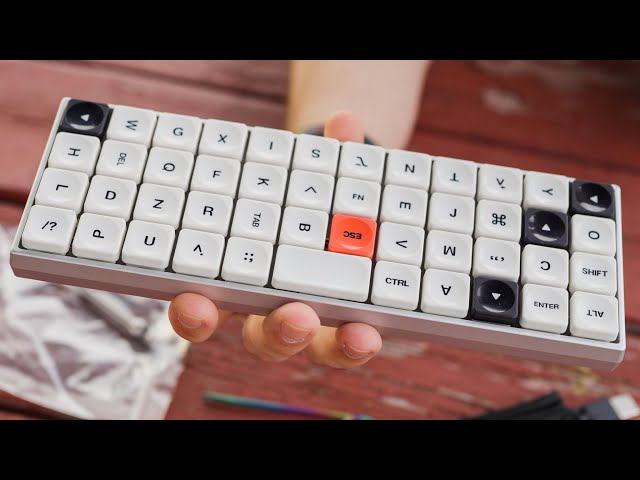 Taking a Look at the $117 Chosfox Geonix Rev.2 Mechanical Keyboard