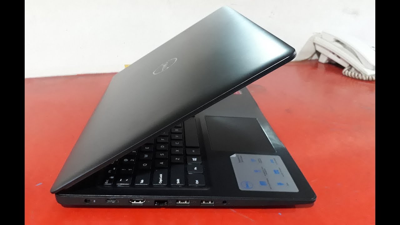 Dell Inspiron 5570 8th Generation (Core i7-8550U, AMD Radeon 530