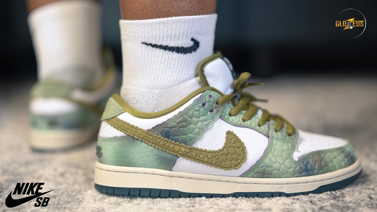 NIKE SB DUNK LOW ALEXIS SABLONE 