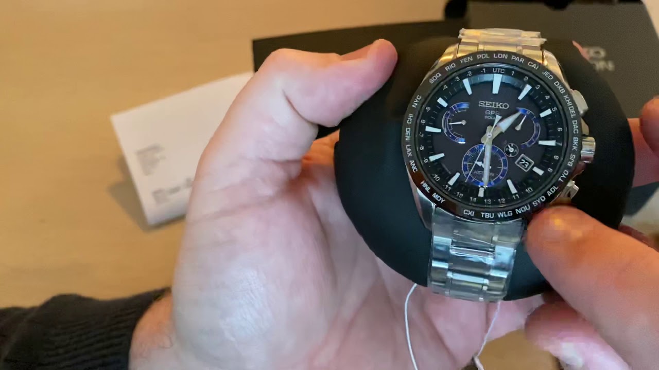 Seiko Astron GPS 8X53 SSE107J1 - YouTube