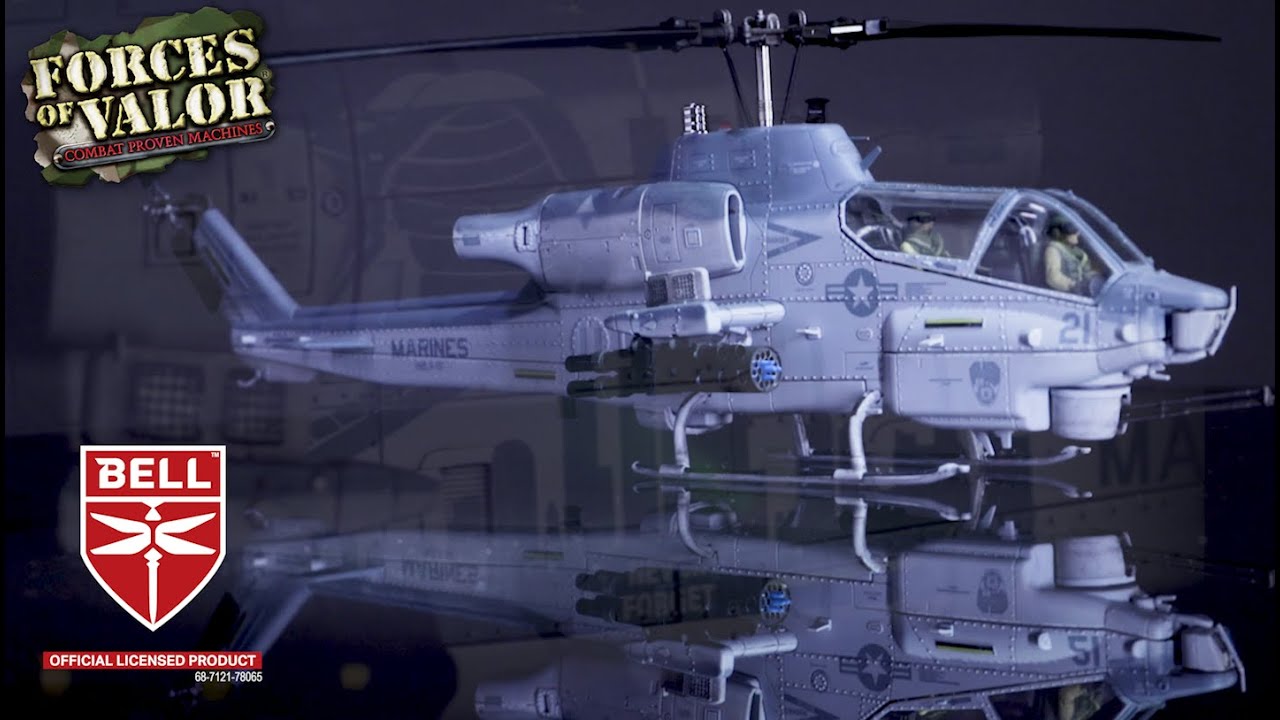AH-1W SuperCobra 1:48 Diecast Model - Forces of Valor FV-820004A-2