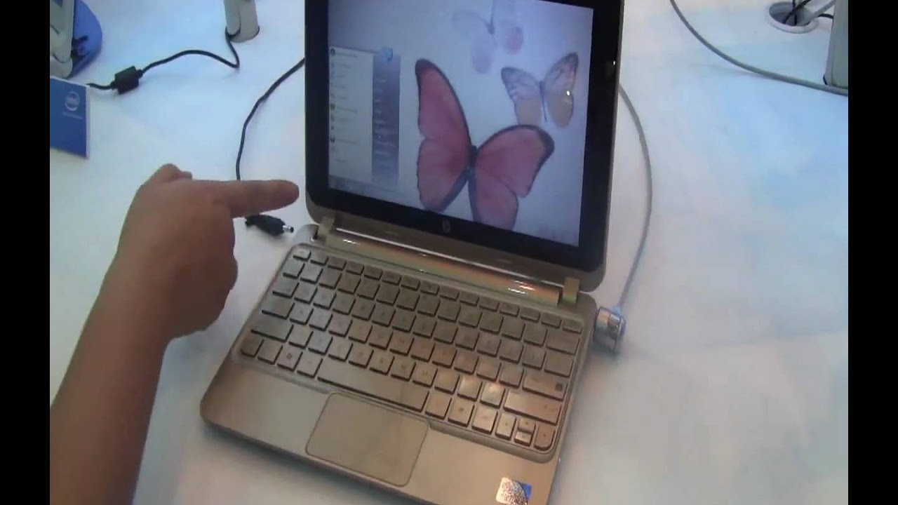 HP Vivienne Tam Edition Hands On Computex 2010 - YouTube