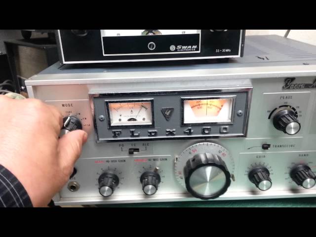 Yaesu FLdx400 Transmitter - YouTube