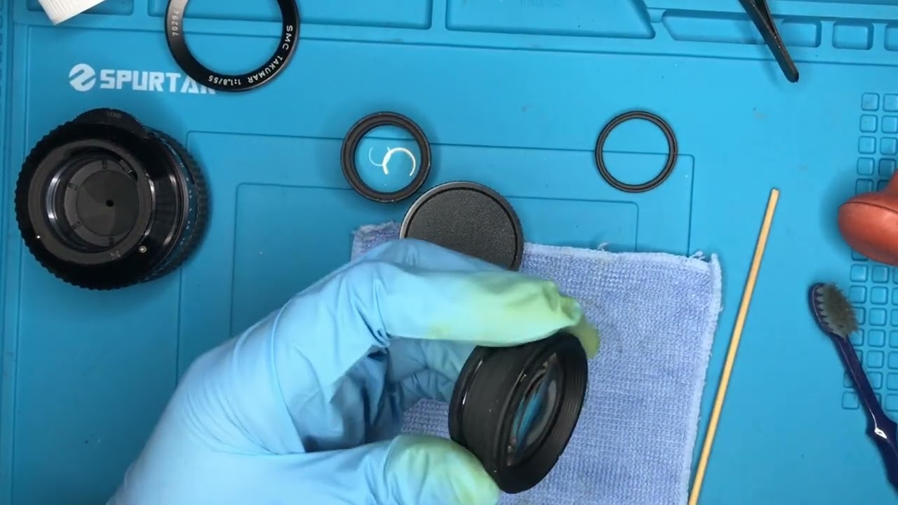 Asahi SMC takumar 55mm f1.8【分解清掃】 - YouTube