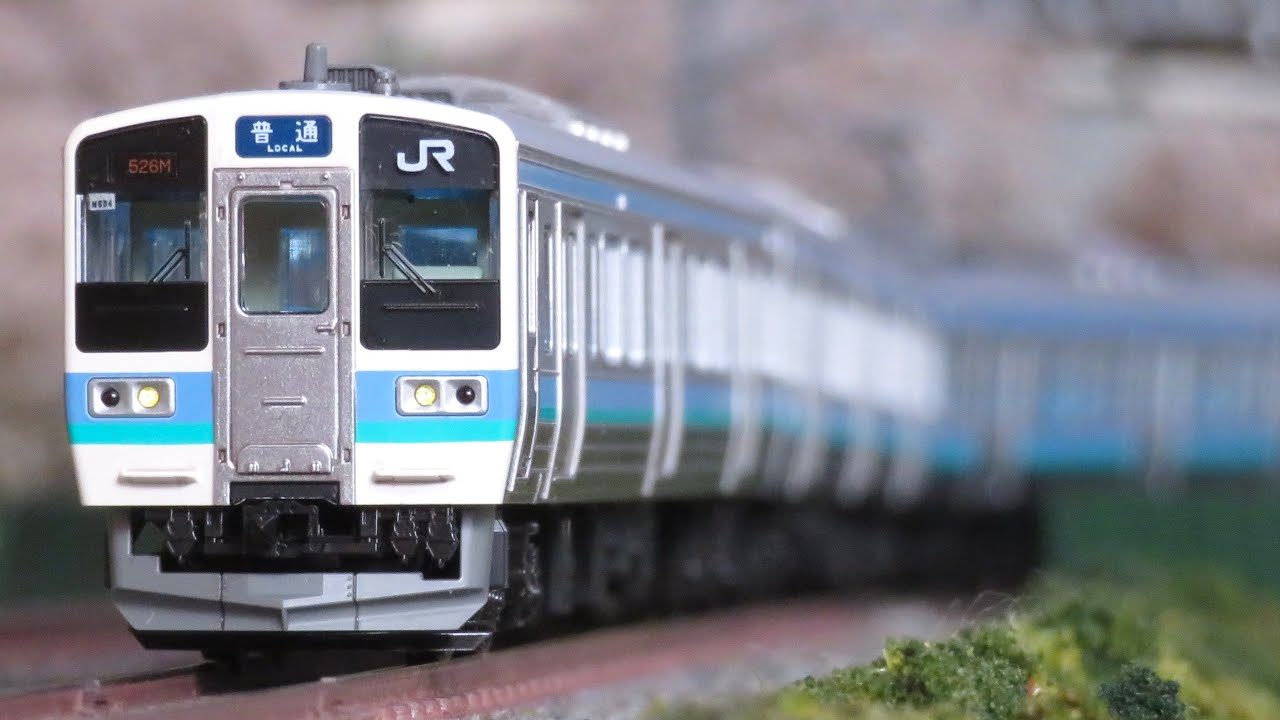 Nゲージ KATO 211系0番台 長野色 (ﾌﾙﾘﾆｭｰｱﾙ製品) 走行シーン集 - YouTube