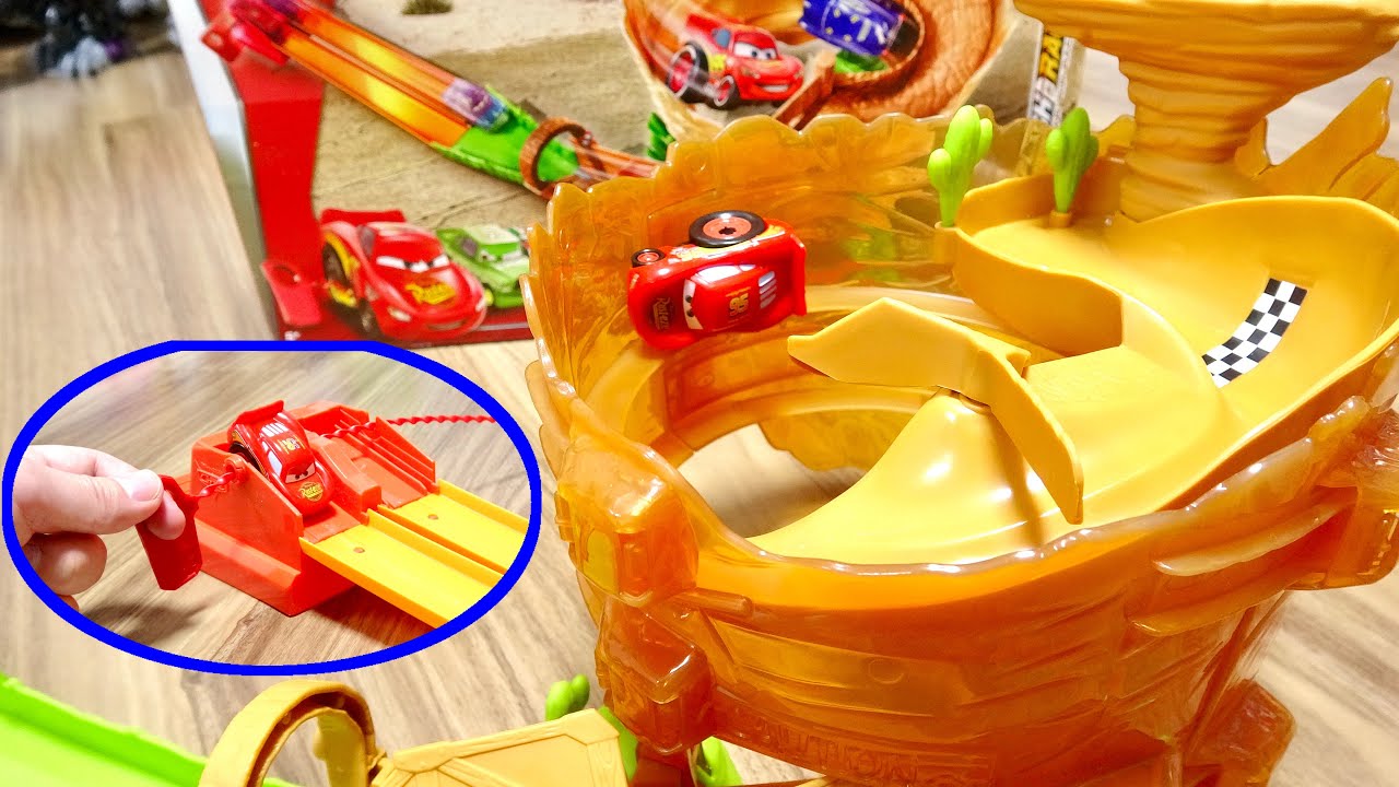 カーズ】高速射出でループを駆け抜けろ！マテル製「ジャンプ＆ループ