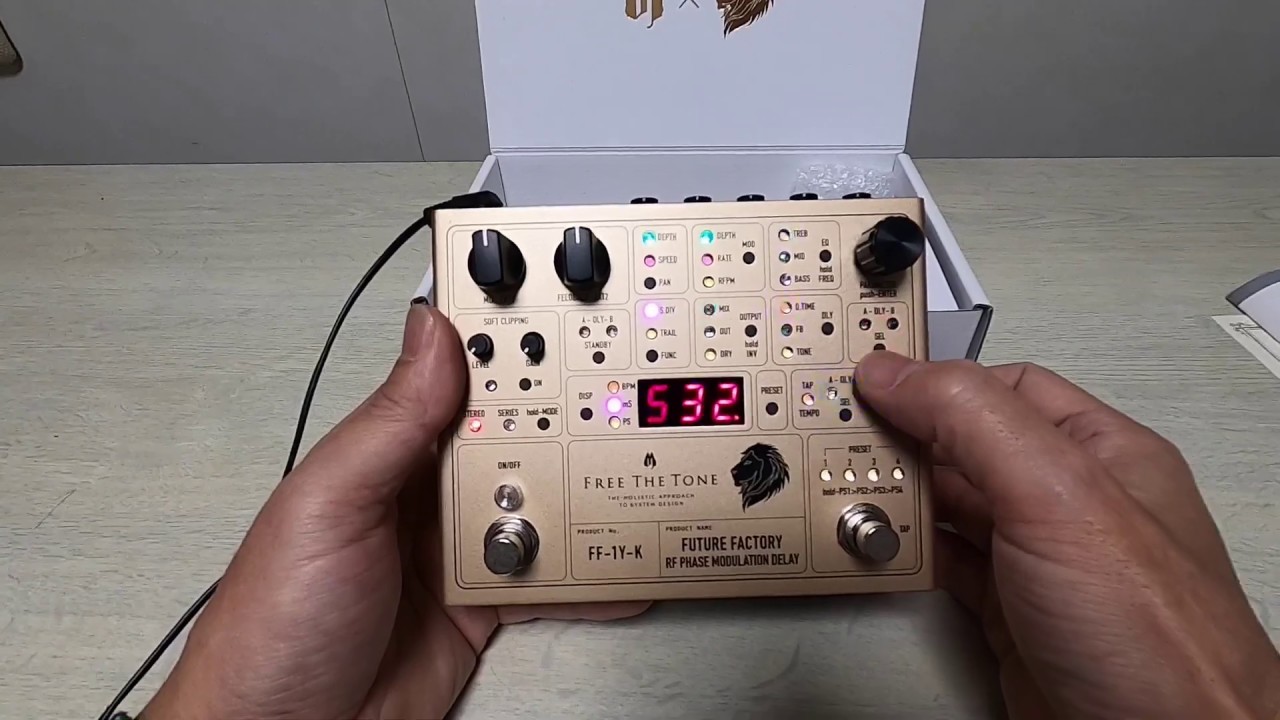 Ken(L'Arc～en～Ciel) Signature Model FUTURE FACTORY/FF-1Y-K - YouTube