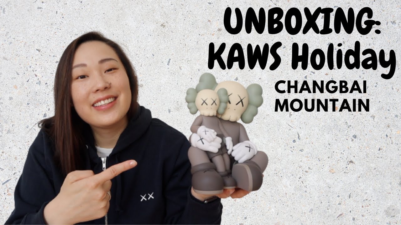 UNBOXING: KAWS Holiday Changbai Mountain Vinyl Figure & Hoodie