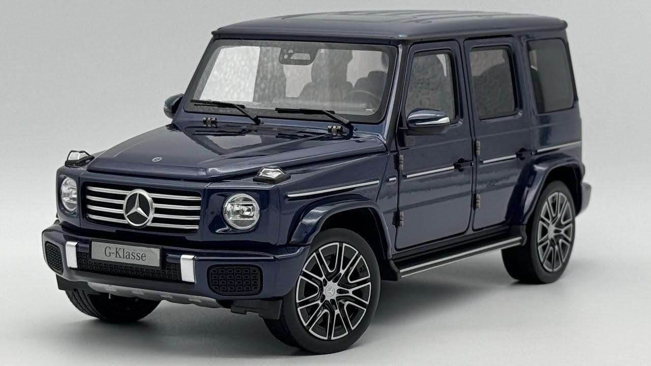 Mercedes G-Klasse (W465), AMG-Line sodalithblue Norev 1:18 - YouTube