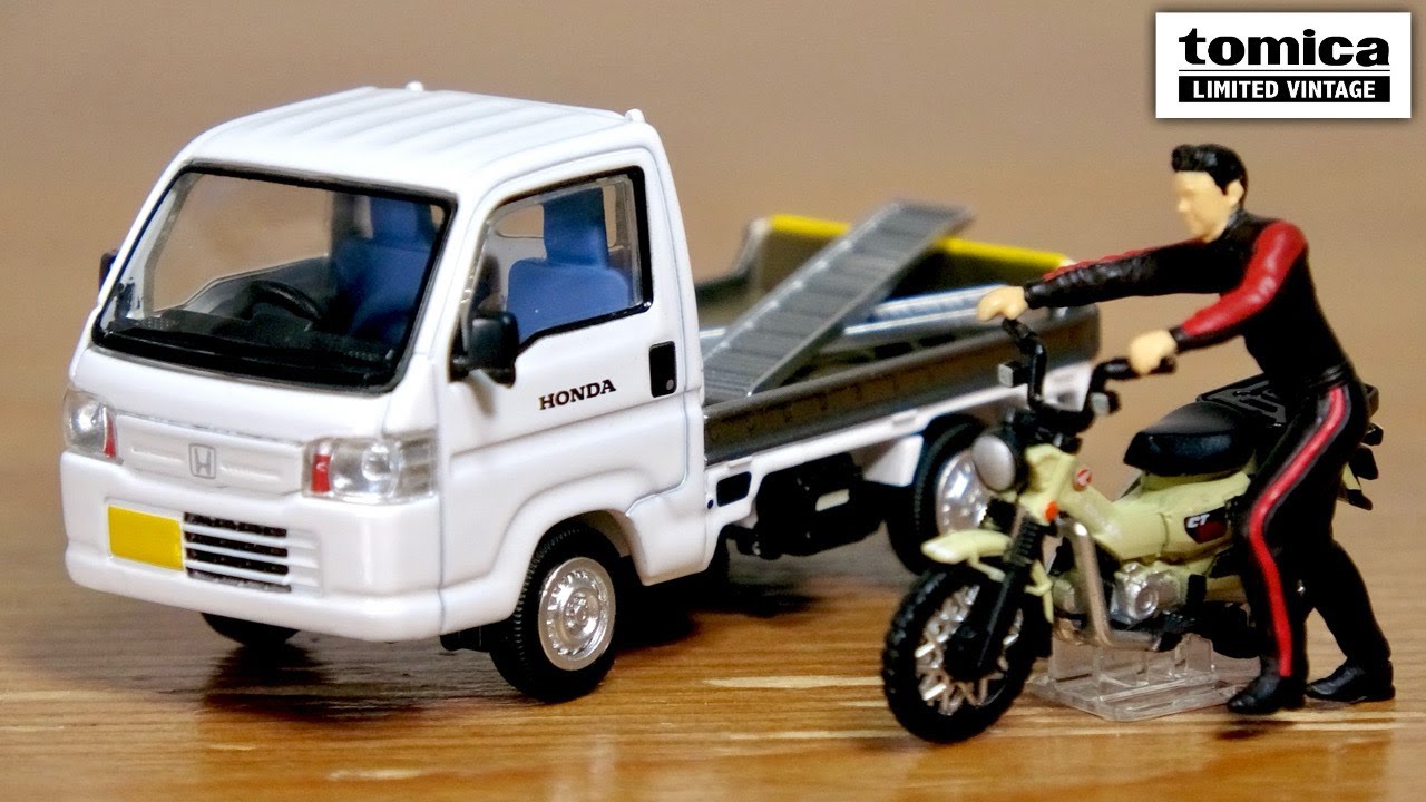 The atmosphere is superb ☆ It was quite expensive lol Tomica