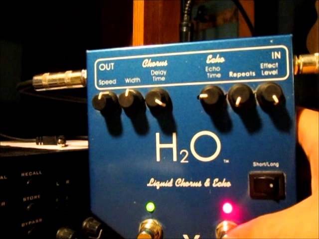 Visual Sound H2O Chorus and Echo Pedal Demo - YouTube