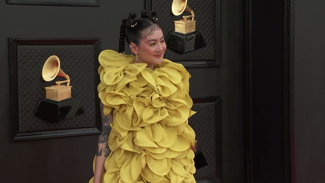 JAPANESE BREAKFAST | Fashion Cam | 2022 GRAMMYs - YouTube