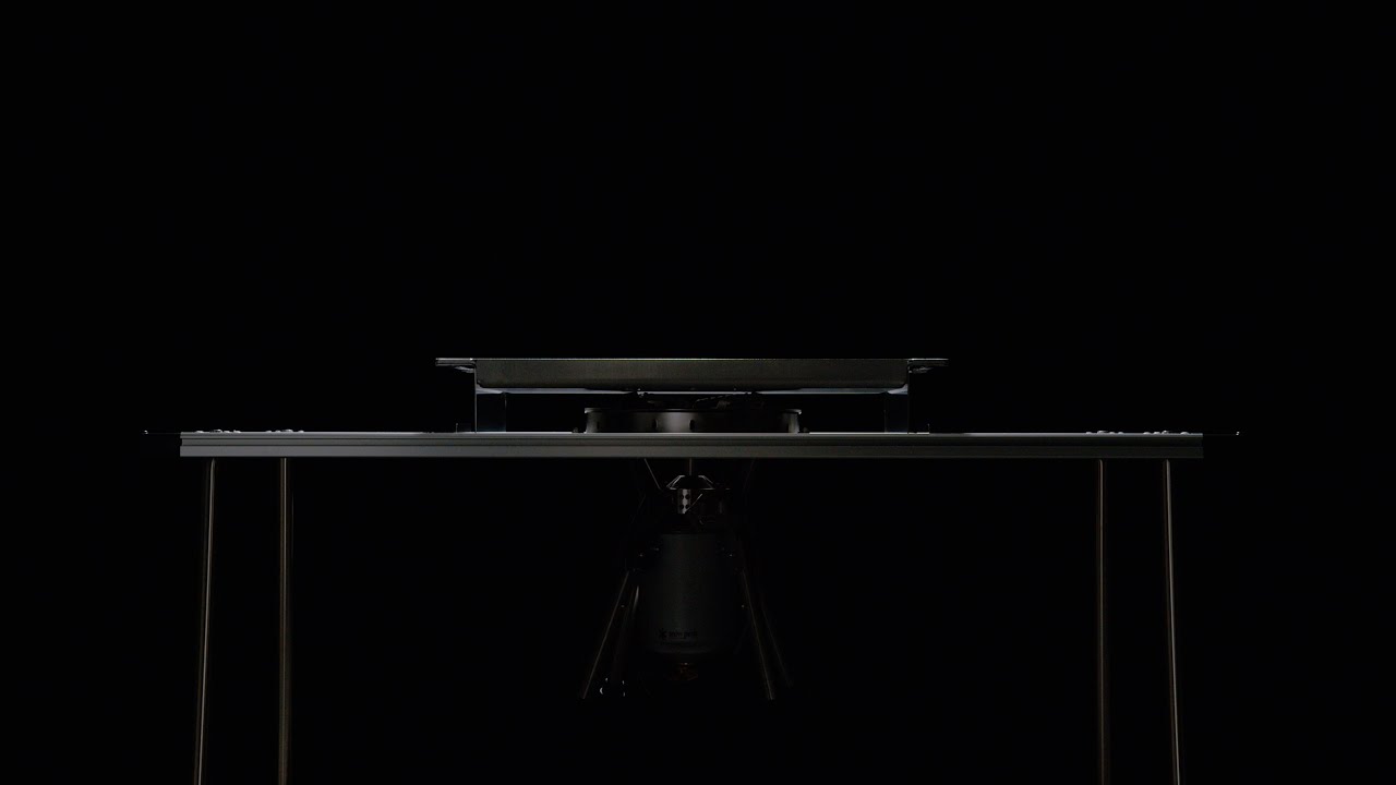 オタフクソースコラボ ステンレスお好み焼鉄板 - YouTube