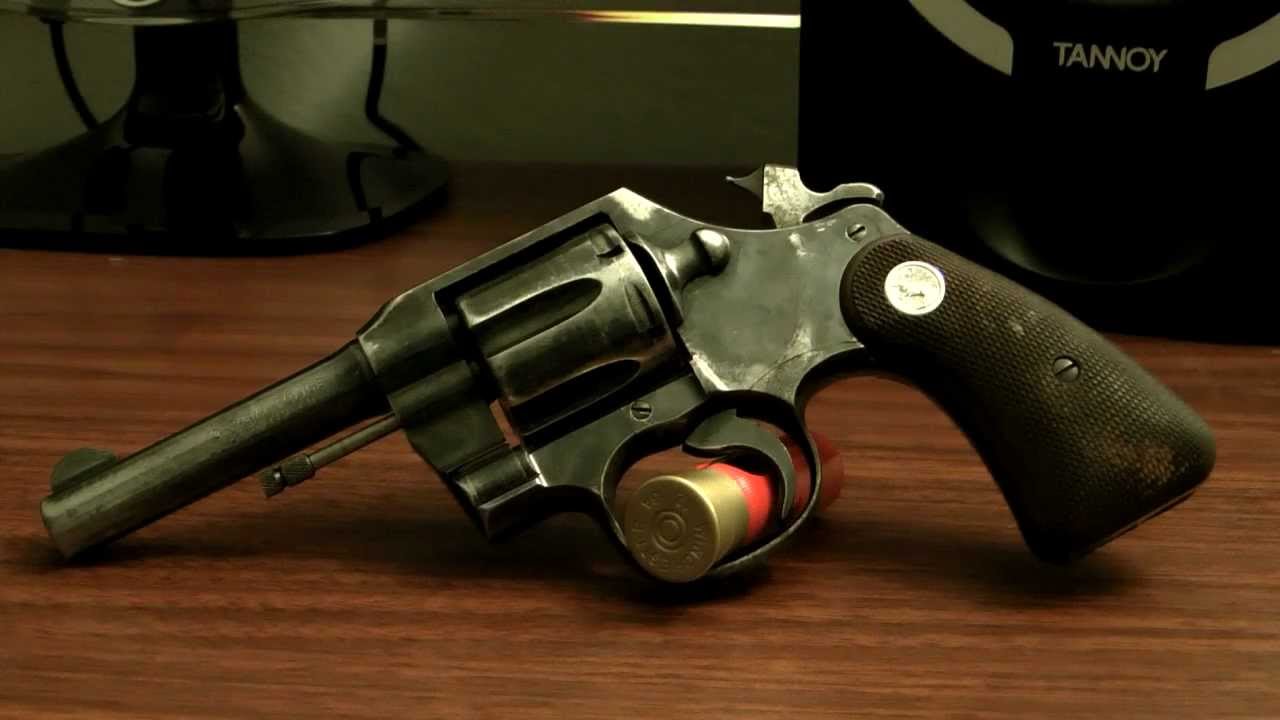 コルト オフィシャル・ポリス 実銃レビュー - YouTube