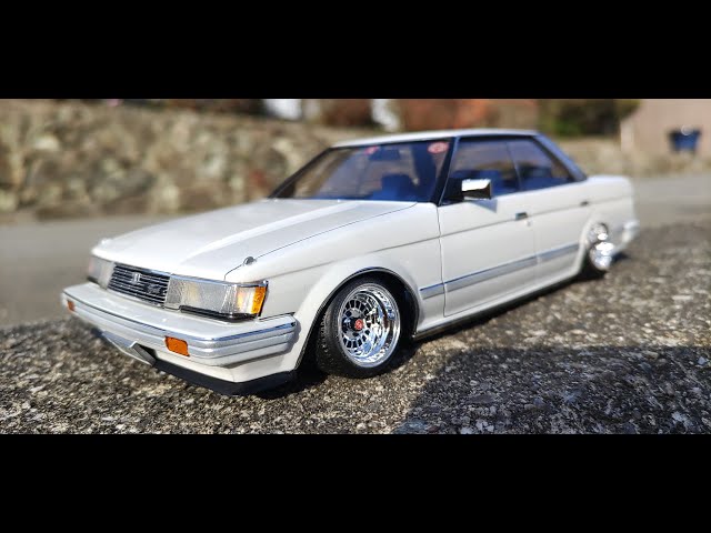 Arii (Micro Ace) 1/24 scale plastic model Toyota Mark II (1984
