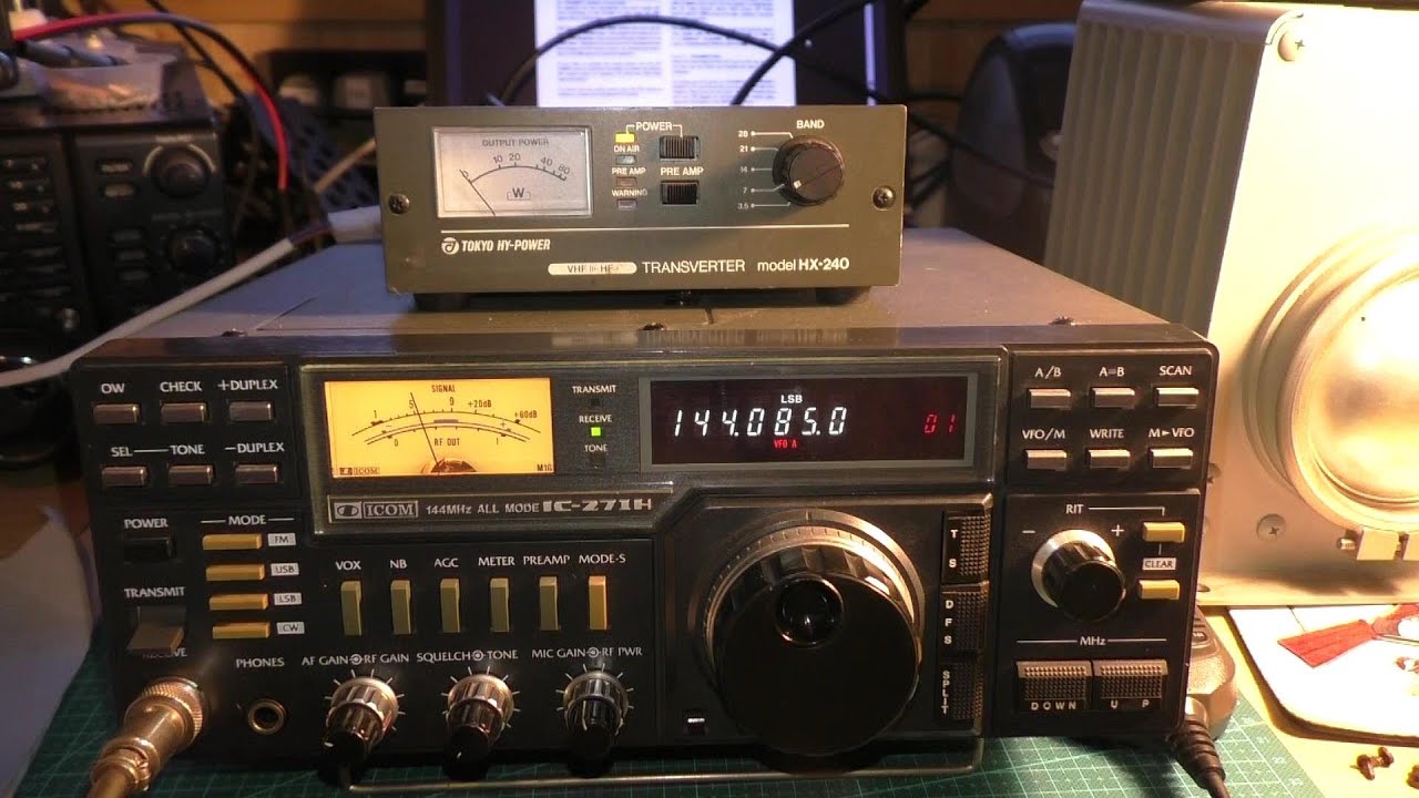Tokyo Hy-Power HX-240, 2M to HF Transverter 10-80 m - YouTube