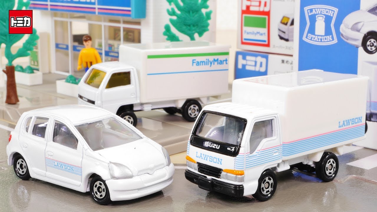 There's also a Lawson and FamilyMart! Tomica Lawson Delivery Truck