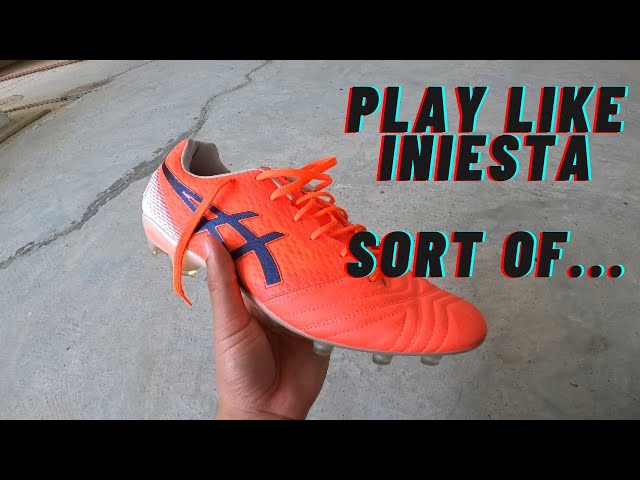 ASICS Ultrezza AI Review: The best football that most pros aren't