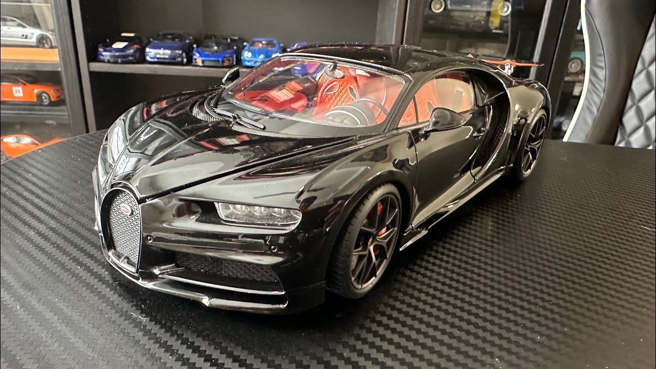 1:18 Bugatti Chiron by Autoart Review - YouTube