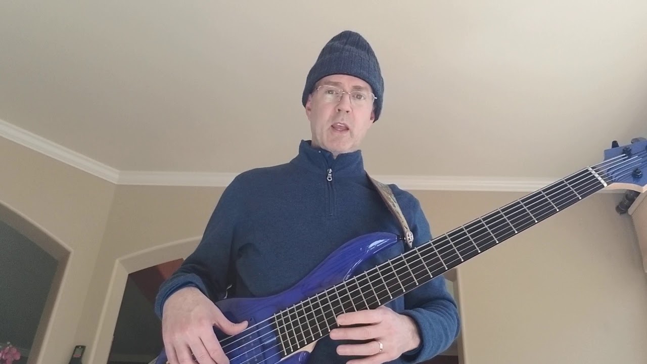 Bergantino NXT 322 (210+E112) vs. 224 (112+E112) - YouTube