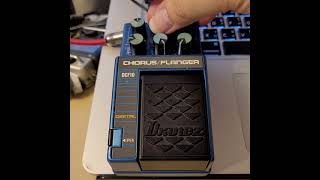 Test Ibanez DCF10 Chorus/Flanger - YouTube