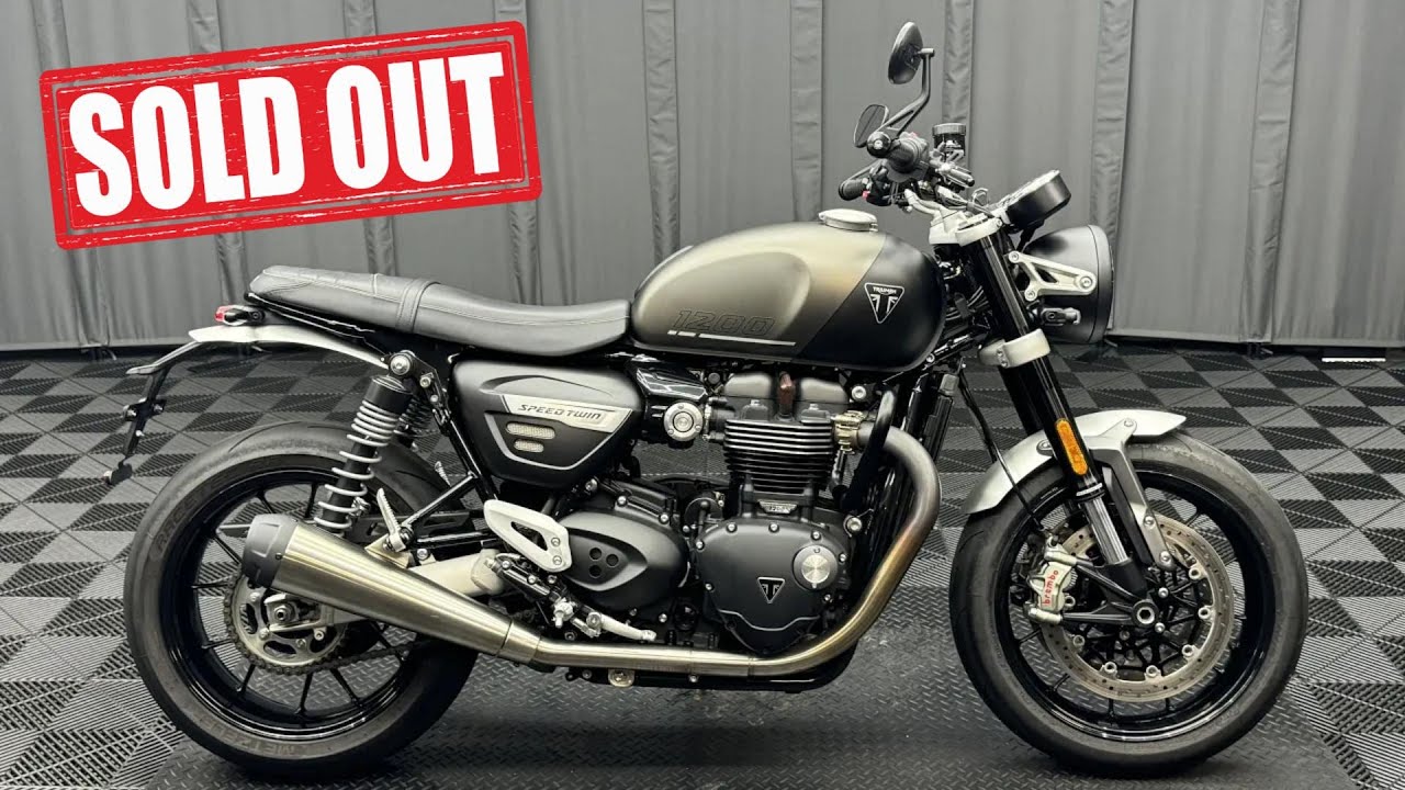 R6.11/8売約済 2024年モデル トライアンフ スピードツイン1200 マット