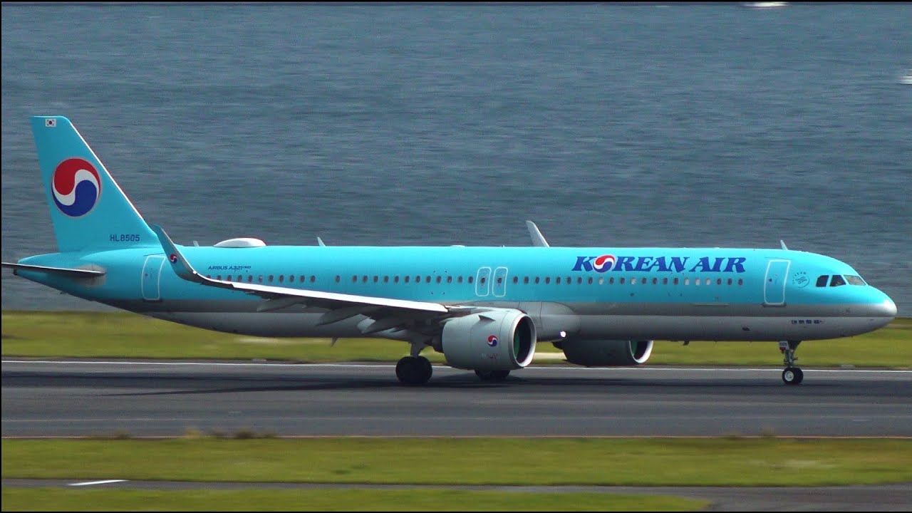 Korean Air Airbus A321neo HL8505 Takeoff from Haneda 16L - YouTube