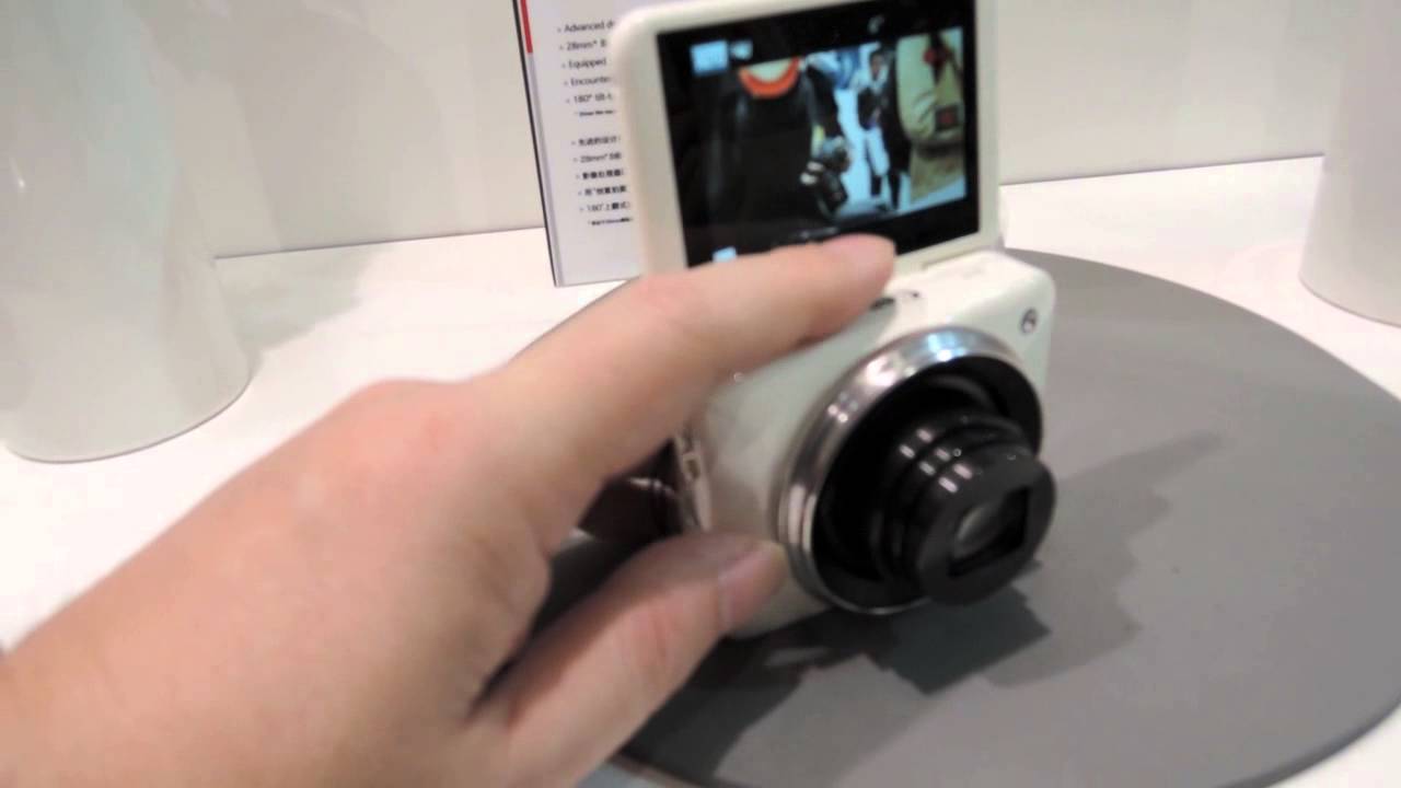 CP+2015：キヤノン、自撮りが可能になったデジタルカメラ「PowerShot
