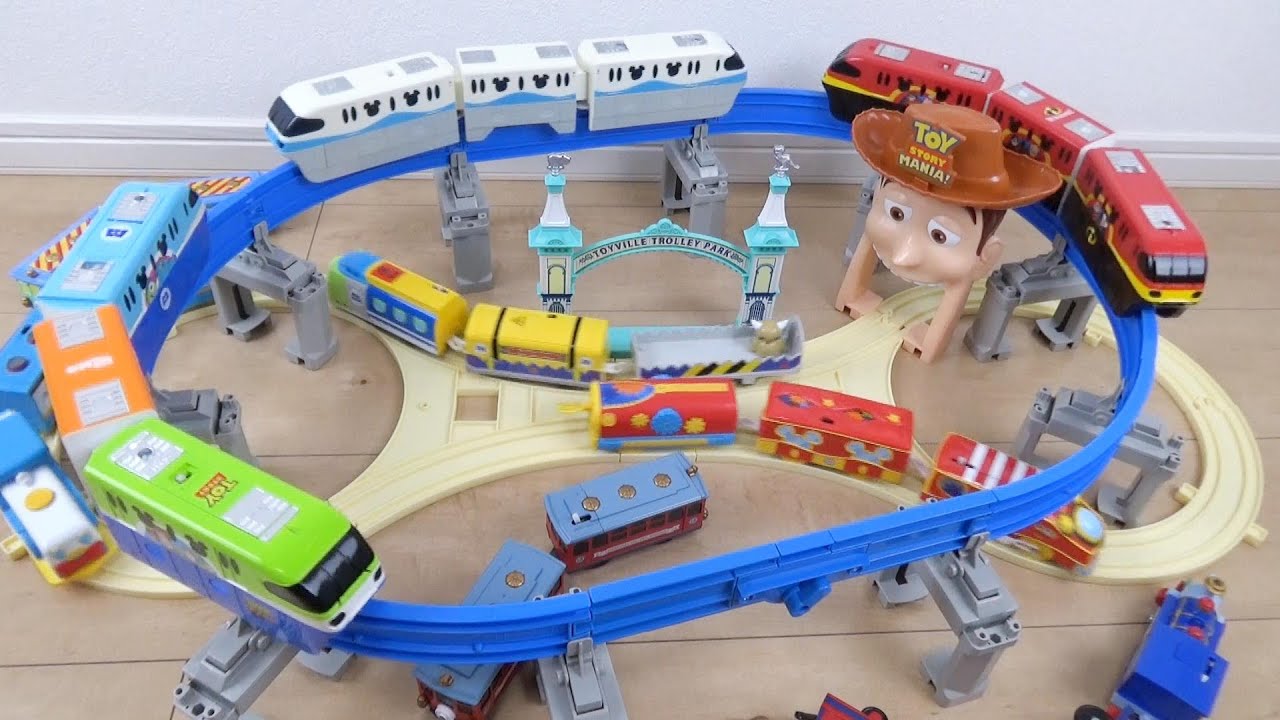 モノレール】ディズニーリゾートラインのプラレールプレイセットを開け