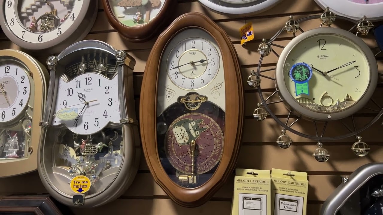 RHYTHM “Vintage Music Box” Musical Disc Player Clock - 4MH729RH06