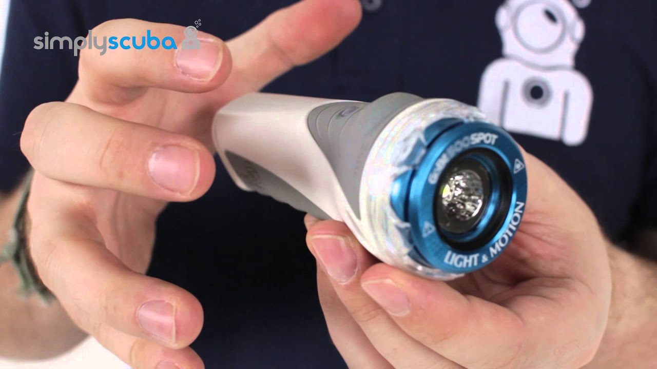 LIGHT AND MOTION GoBe 500 S Spot Light - www.simplyscuba.com - YouTube