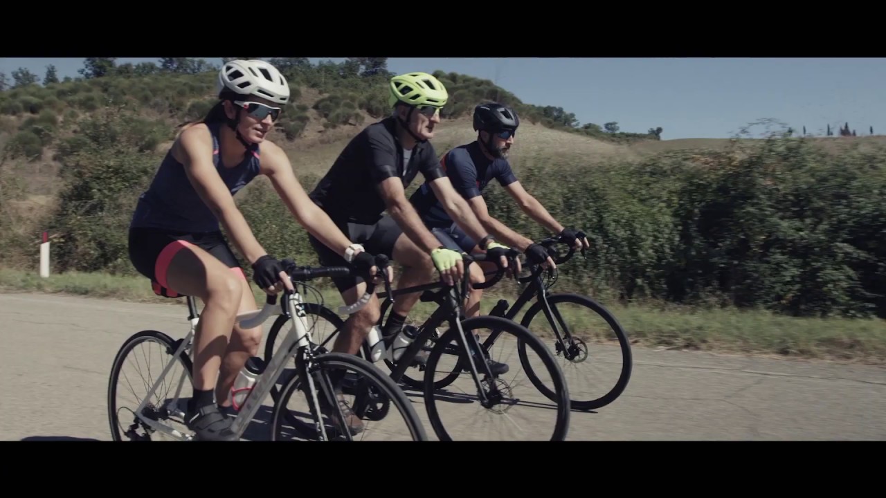 デカトロン]TRIBAN RC 500/520 の特徴 - YouTube