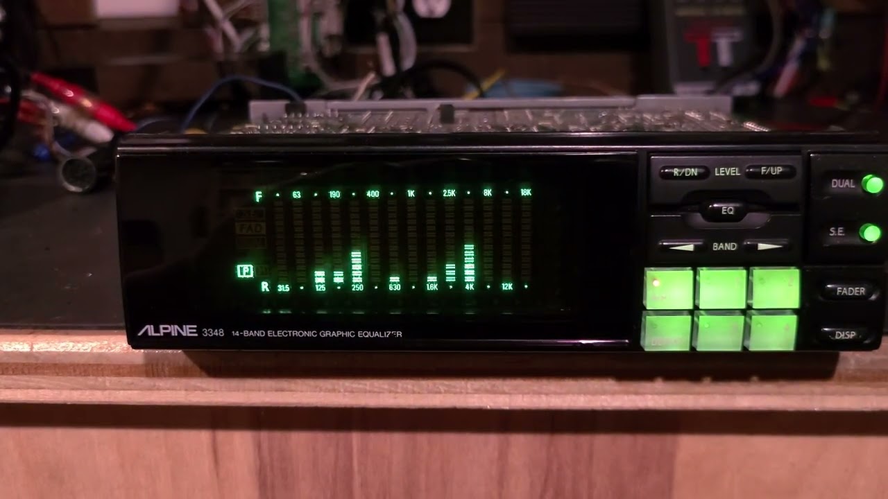 Alpine 3348 - YouTube