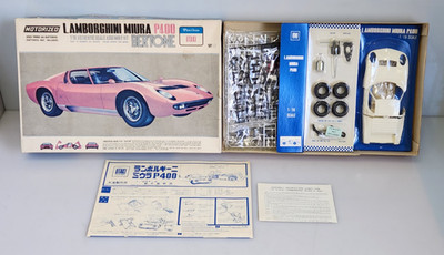 Peerless Otaki Lamborghini Miura P400 Bertone 1/16 Plastic Model