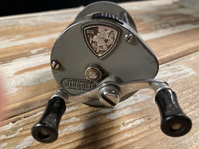 Vintage Fishing Casting Reel Pflueger Supreme 512 USA 1960s