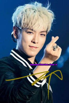 BIGBANG T.O.P Hand Signed Autographed Photo K-POP Collection 4*6