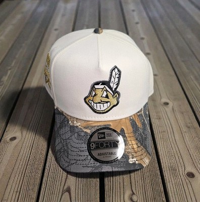 NEW Cleveland Indians Chief Wahoo Black Realtree Camo New Era A