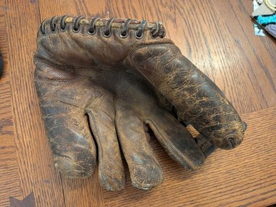 Vintage 1940s Rawlings Bill Doak Professional Floating Heel