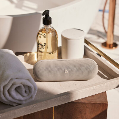 Beats Pill x Kim Kardashian Speaker Light Gray Wireless Portable