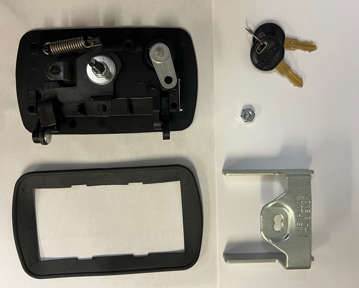 TriMark RV Door Lock 22660-04 Black Paddle Handle 2 Keys Utility