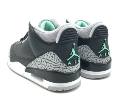 NEW* Men NIKE Air Jordan 3 Retro Black/Green-Grey (CT8532 031), Sz