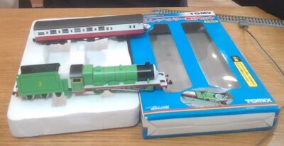 Thomas & Friends Henry Red EXPRESS COACH 93805 TOMIX N Scale