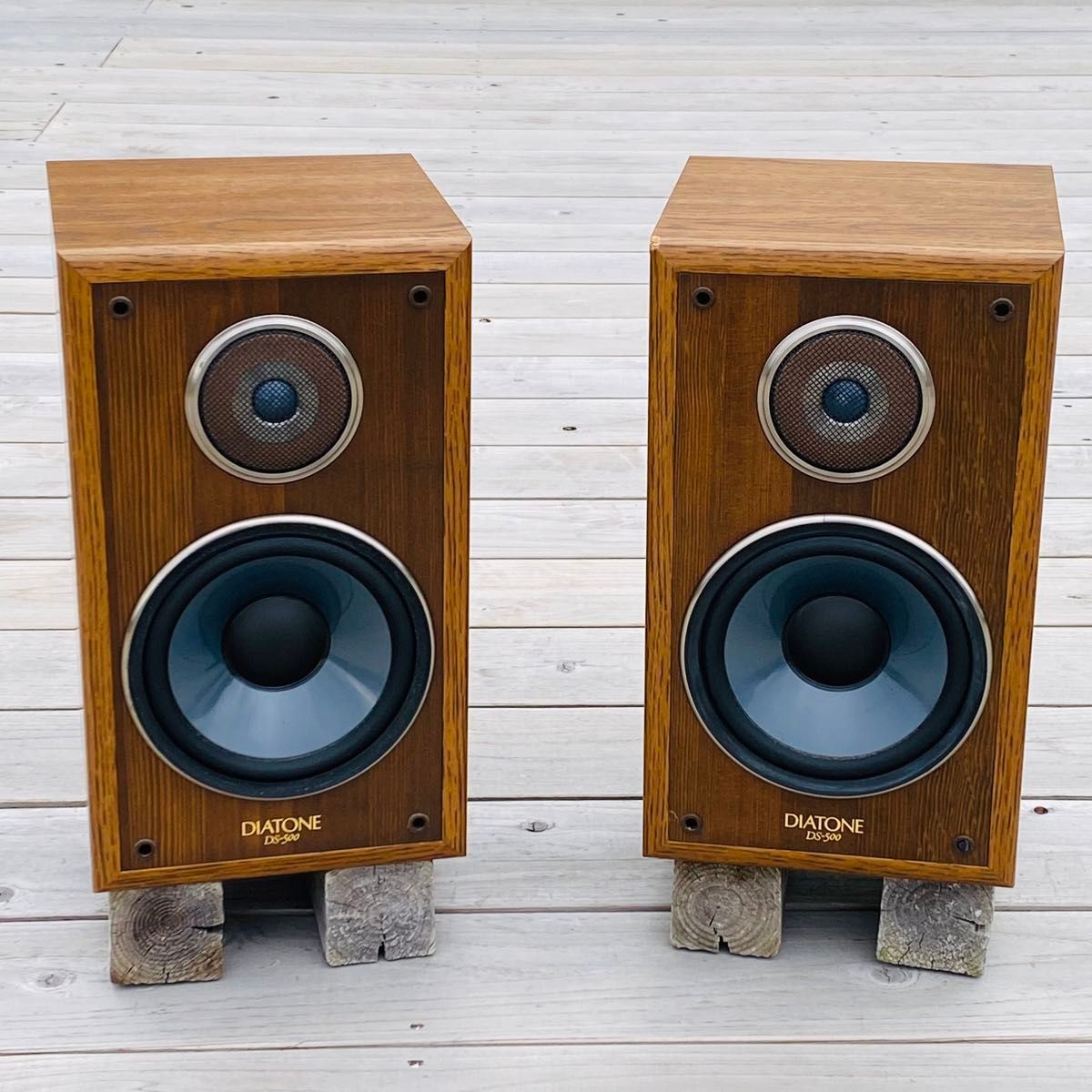 Excellent DIATONE DS-500 2Way Bookshelf Speaker Pair High Quality