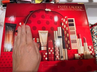 Estee Lauder Holiday Blockbuster 2025 Gift Set Red Polka Train