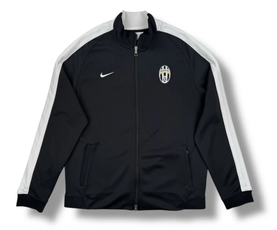 93”juventus オフィシャルジャケット、新品未使用タッグ付き 93