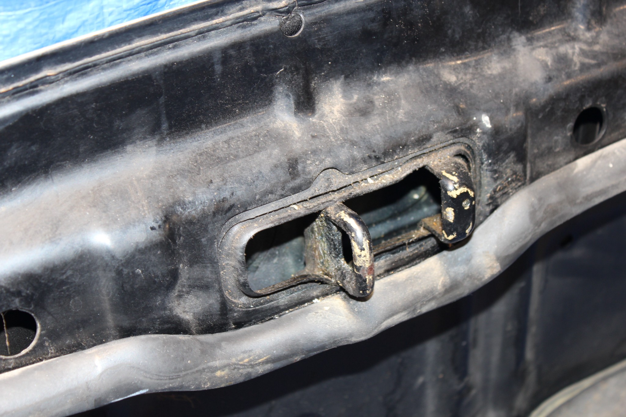 90-96 NISSAN 300ZX FAIRLADY Z Z32 OEM FACTORY HOOD COVER ASSEMBLY