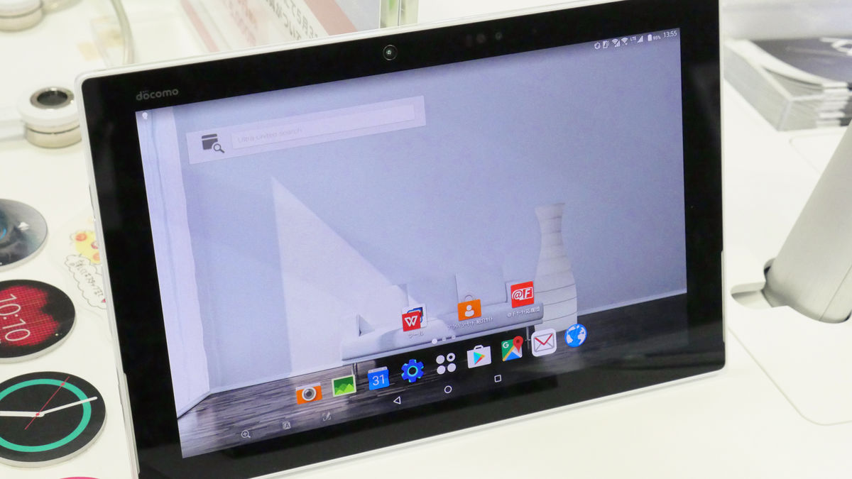 細かな気配りが行き届いた日本ならではのデザインのタブレット「arrows