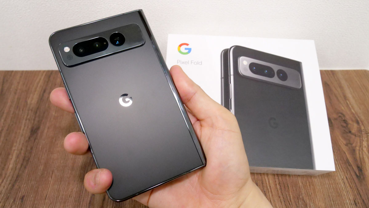 Google純正の折りたたみ型スマホ「Google Pixel Fold」フォトレビュー