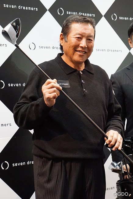 俺の夢はひとつ」 ジャンボ尾崎がセブンドリーマーズと所属契約 【国内