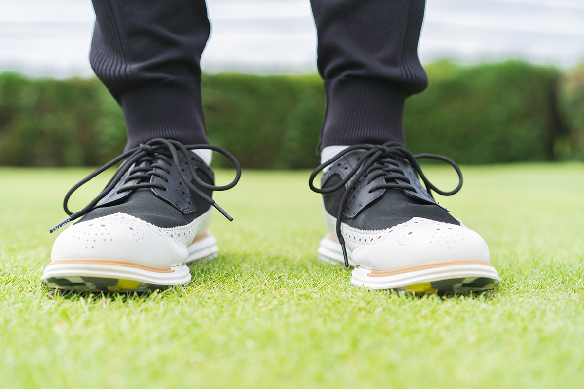 コールハーン オリジナルグランド ツアー ゴルフ WPを試し履き「特別感